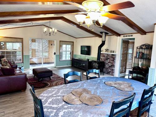 Deer Harbor Casa | Deer Harbor Cottage & Suites