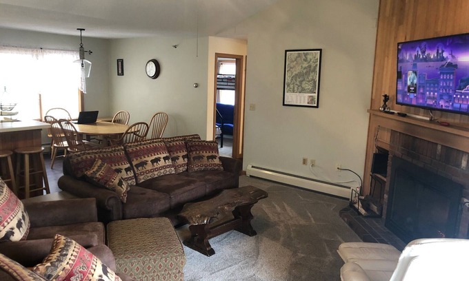 North Woodstock Condominio | Deer Park / Loon Mtn. - Condominio frente al río - Cerca de la casa club - WIFI