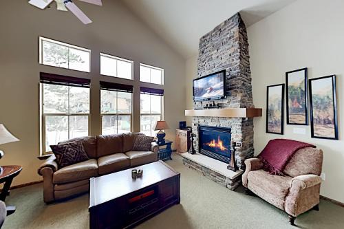 Granby Casa | Deer Track Retreat