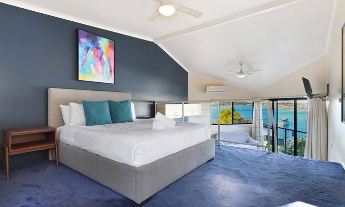 Kalimna Apartamento | Deja Views Studio - Cosy studio apartment with water views perfect for couples