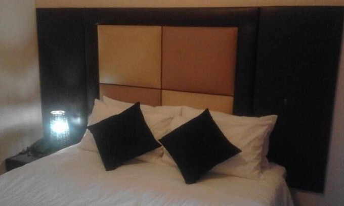 Greater Johannesburg Metropolitan Area Casa | dejazzy guest house