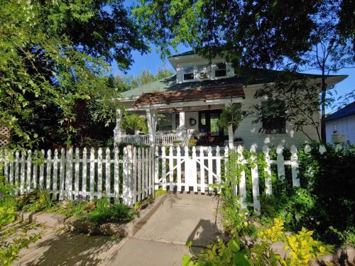 Wichita Cama Y Desayuno | Delano Bed and Breakfast