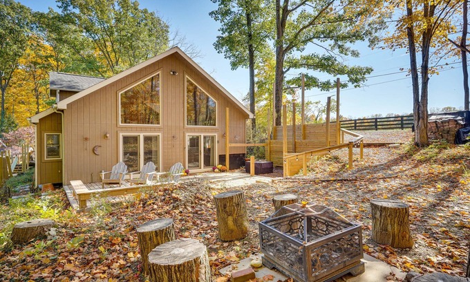 Delaware Cabina | Delaware 'Wooded River Retreat' w/ Views & More