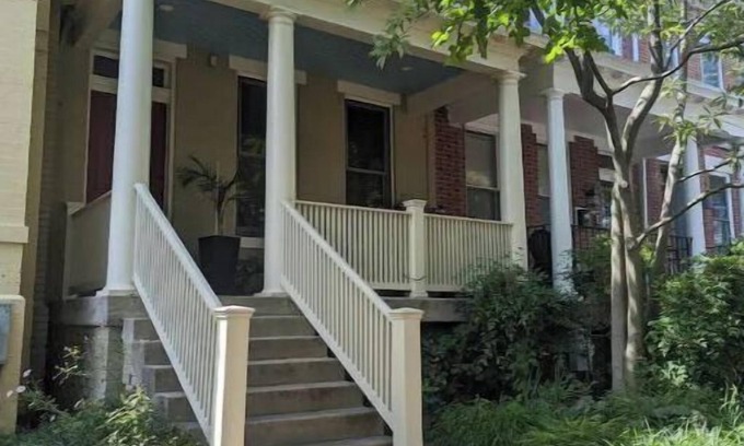 Capitol Hill Apartamento | Delightful 1 bdrm/2 bed in center of Capitol Hill.