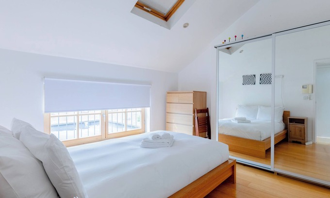 Tollington Apartamento | Delightful 1BD Flat in Upper Holloway, N London