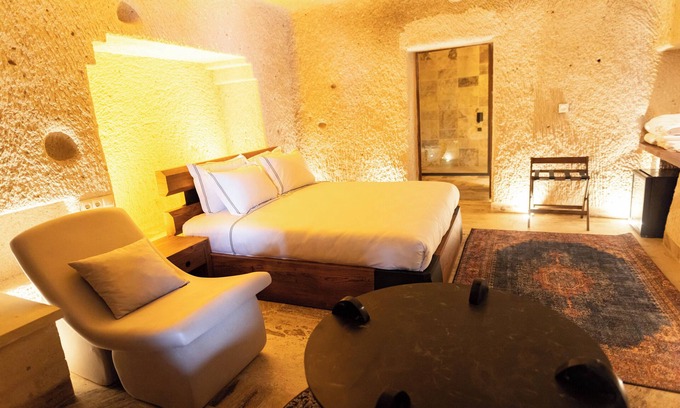 Uchisar Apartamento | Delightful Designs Deluxe Cave Haven 104