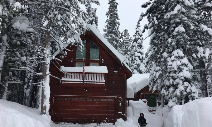 Truckee Apartamento | Delightful Donner Studio - newly redesigned 720 sq. ft. studio in Truckee, CA