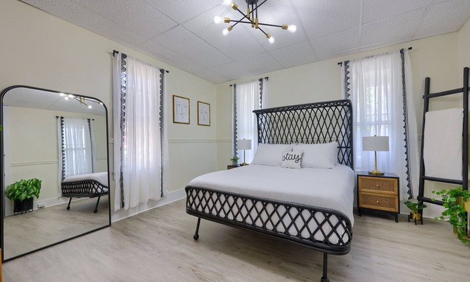 Ephrata Casa | Delightful Small Town Escape — Sauna & Parking