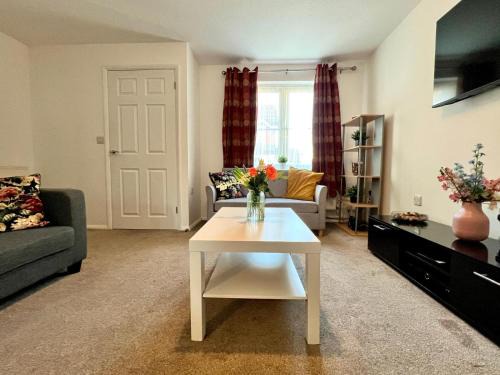 Greenwich Casa | Delightfully decorated cosy two bedroom family home Great transport links to central London