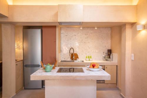 Nea Fokaia Apartamento | Delmare Tower View Suites 2
