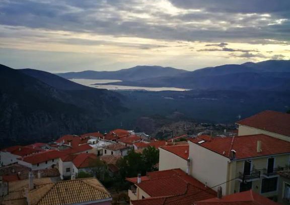 Delfoi Apartamento | Delphi Panoramic view 3