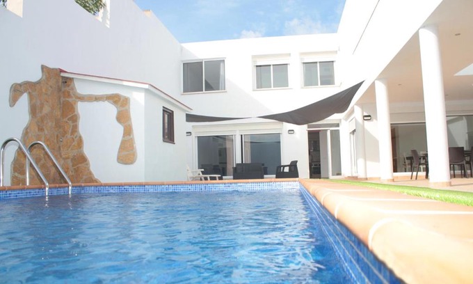 Poble Nou del Delta Casa | DeltaHouse - Poble Nou del Delta Ebre