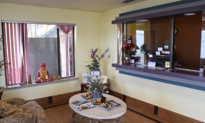 Odessa Hotel | DELUX INN