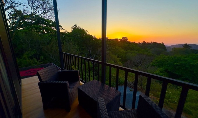 Sierra Casa | Delux Manvama Monteverde