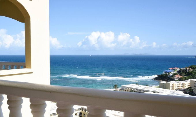 Oyster Pond Condominio | Condominio de lujo Dawn Beach totalmente equipado de 2 dormitorios (totalmente operativo, sin daños)