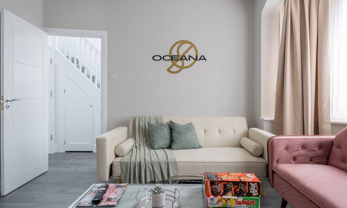 Queensbury Casa | Deluxe 3bed W/parking By Oceana Apartments® Near Wembley 35% OFF Monthly Stays