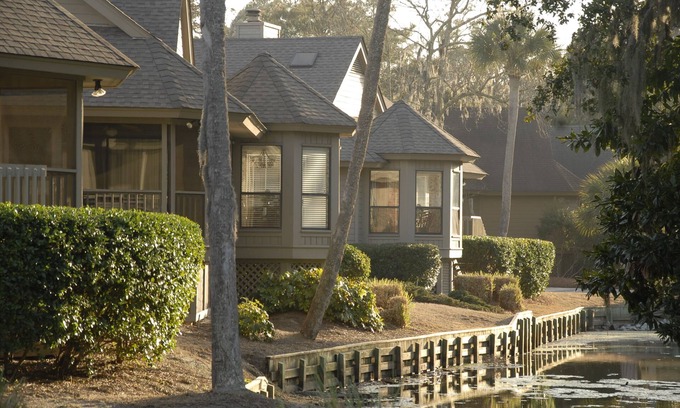 North Forest Beach Cabaña | Deluxe 3BEDR/3BATHR Cottage AUGUST 2nd - 9th on delightful Hilton Head Island.