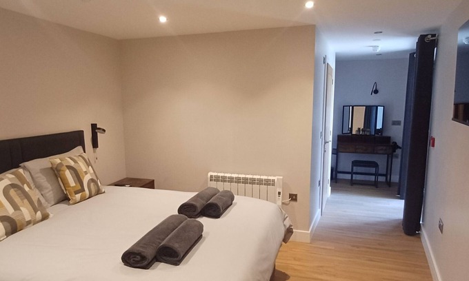 Ely Apartamento | Deluxe Apartment - City View