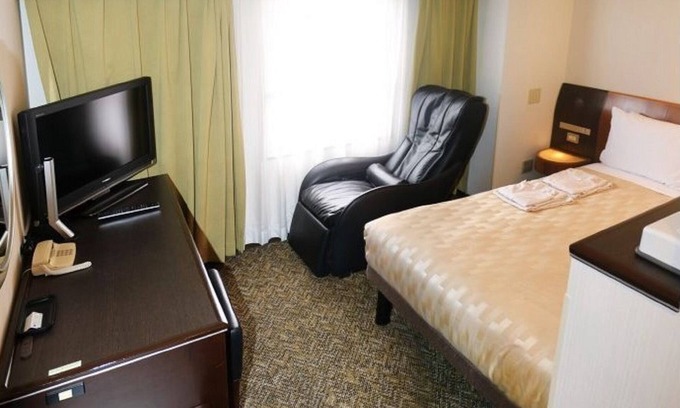 Matsuyama Hotel | Deluxe double Nonsmoking Corner room With mas / Naha Okinawa