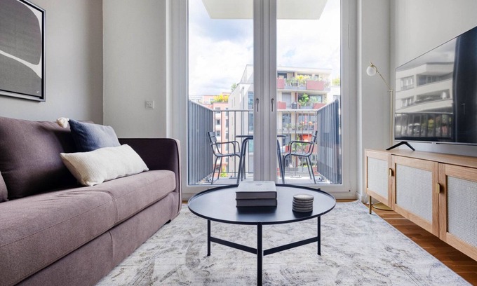 Tiergarten Apartamento | Deluxe Mitte 1BR near park am Gleisdreieck, by Blueground