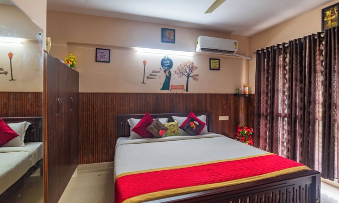 Nedumbassery Apartamento | Deluxe one bedroom apartment with balcony - opposite to cochin airport
