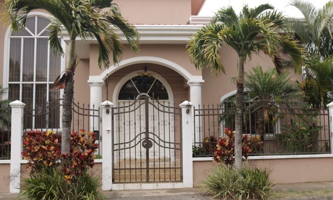 San Antonio de Belén Casa | Deluxe Property in Cariari