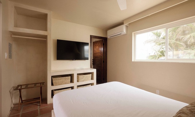 Imperial Beach Apartamento | Deluxe Queen Studio Island Suite Garden