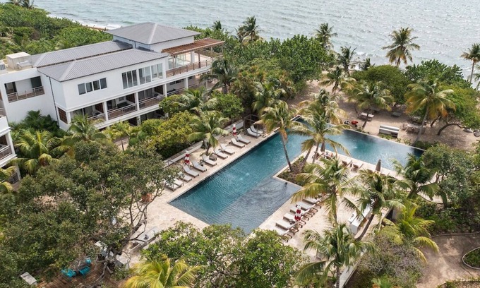 Plantation Casa | Deluxe Room at Itzana Resort