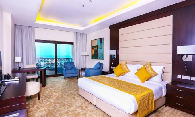 Al-Fujairah Apartamento | Deluxe Room Near by Fujairah Corniche