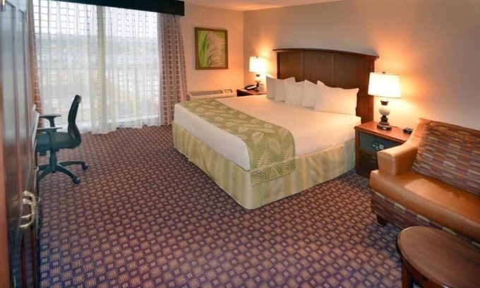 Florida Center Apartamento | Deluxe Room Near Gator Golf Adventure Park ORL
