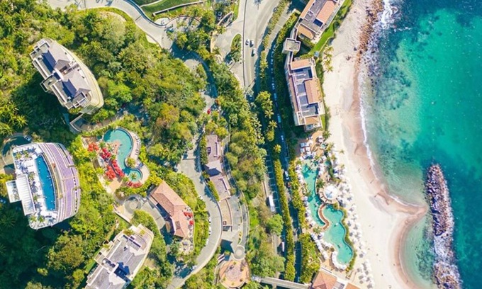 Mismaloya Complejo | Deluxe Room Unparalleled ocean views from suite’s private terraces