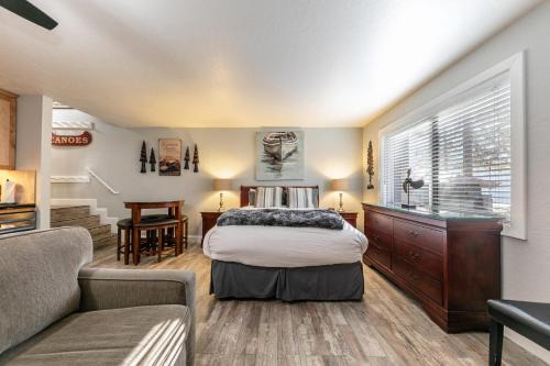 Truckee Casa | Deluxe Studio Partial Lake View #125 at Donner Lake Village