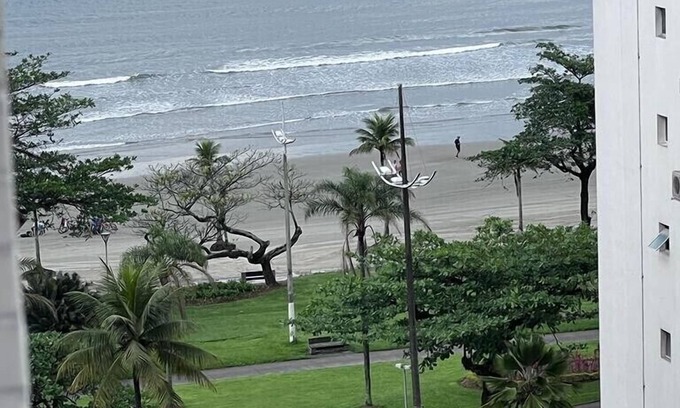 Embare Apartamento | GARAJE DEMARCADA, WI-FI, ÓPTIMA UBICACIÓN, VISTA AL MAR, EMBARÉ.