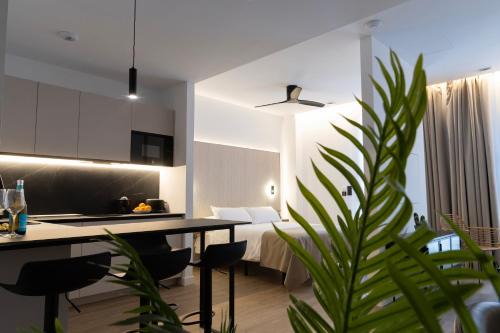 Poblats Maritims Apartamento | Demetrio By Alma Suites