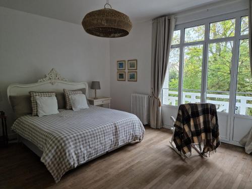 Thieux Cama Y Desayuno | Demeure du Saule Madame