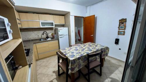Las Toninas Apartamento | Departamento 11 - Av 1 - Grupo DEL SALVADOR
