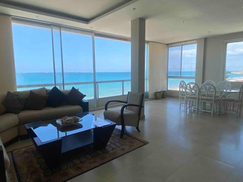 Salinas Apartamento | Departamento al pie del mar con hermosa vista