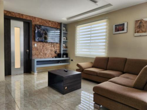 Cuenca Apartamento | Departamento amplio 2 dormitorios