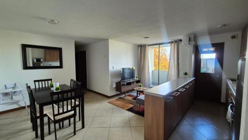Talca Apartamento | Departamento Corporativo III Las Rastras 30 Oriente - RENTCOVAC - Factura Inmediata