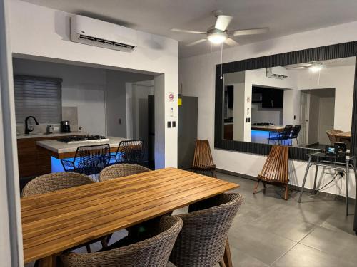 Cabo San Lucas Apartamento | Departamento en 1er piso 2 bdr 2bath tezal