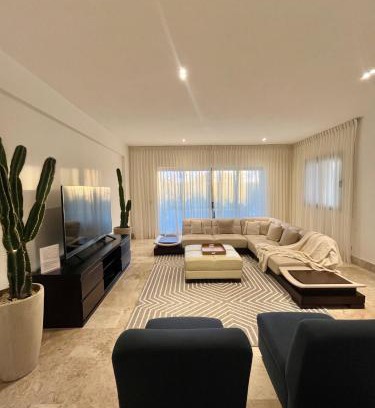 Playa Mujeres Apartamento | Departamento exclusivo con playa privada - La Amada, Cancun