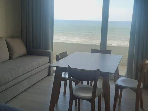 Quequén Apartamento | Departamento frente al mar en Quequén con cochera