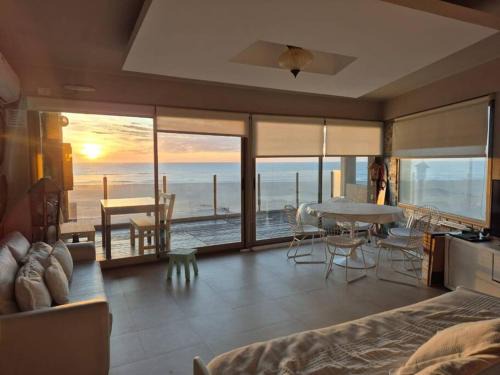 Barrio Las Gaviotas Apartamento | Departamento frente al mar
