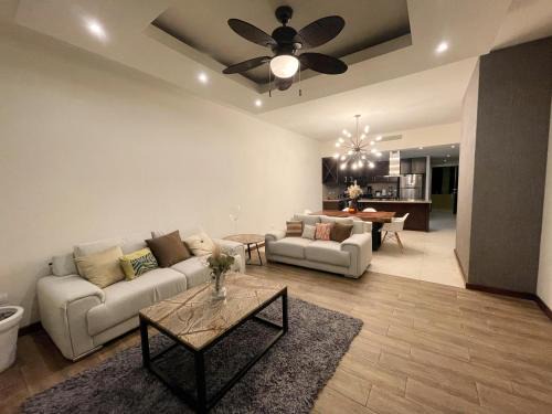 El Centenario Apartamento | Departamento frente a la playa