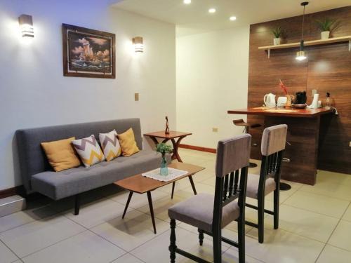 Tarija Apartamento | Departamento Glasé 1