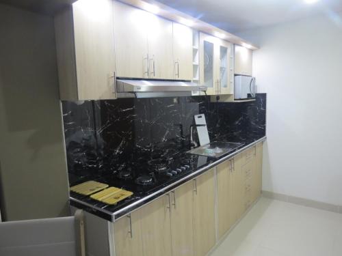 Jauja Apartamento | DEPARTAMENTO-Hospedaje EL RINCONCITO II 100m2, 3hab, 4baños, sala, comedor, cocina