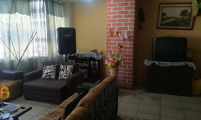 Quito Apartamento | Departamento en el Centro Histórico de Quito