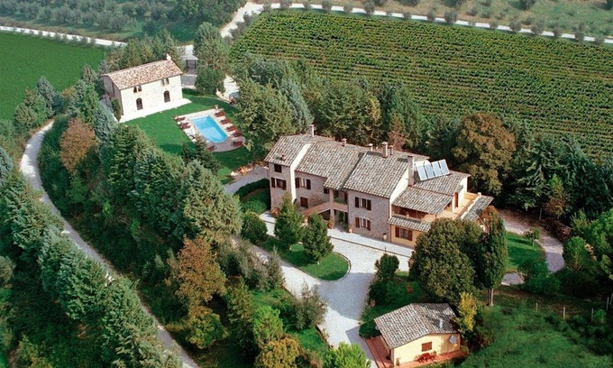 Ramazzano Apartamento | Apartamento en Civitella Benazzone con 0 habitaciones, capacidad 4