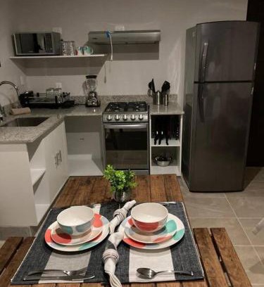 Zazil-ha Apartamento | Depto #403 con alberca, cerca de la playa y 5ª Av