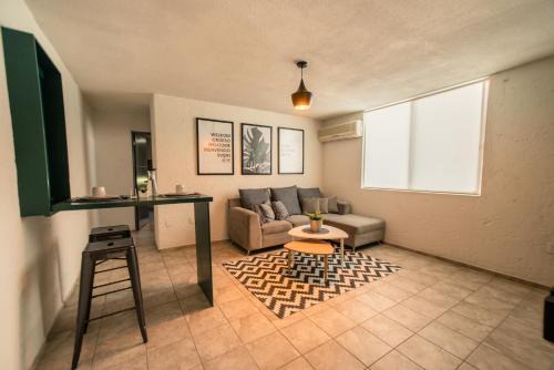 Ciudad Madero Apartamento | Depto. Hangar 4 col. Unidad Nacional Plaza Jalisco.